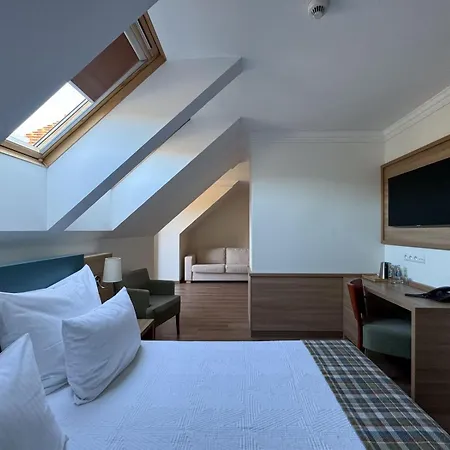 Greno & Hotel 3*