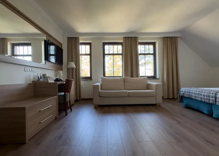 מלון Greno & קרפאז'